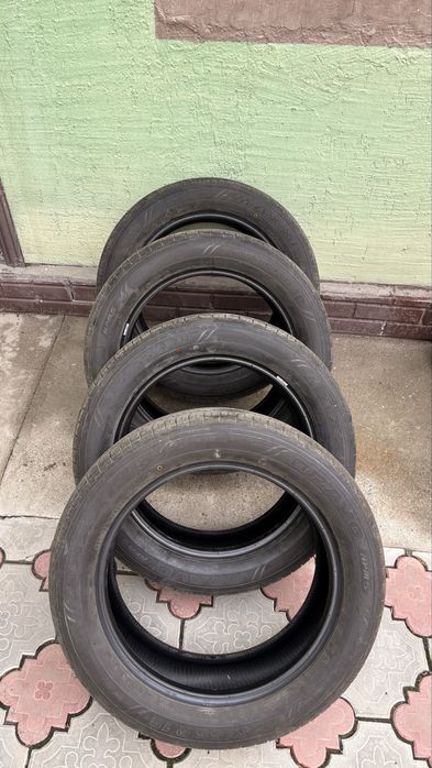 Комплект летних шин 225/55/18 98H maxxis bravo