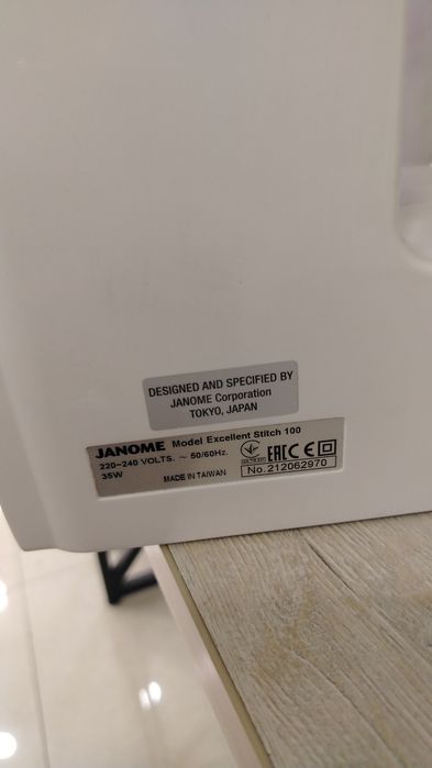 Компьютерная Швейная Машина Janome Stisch100