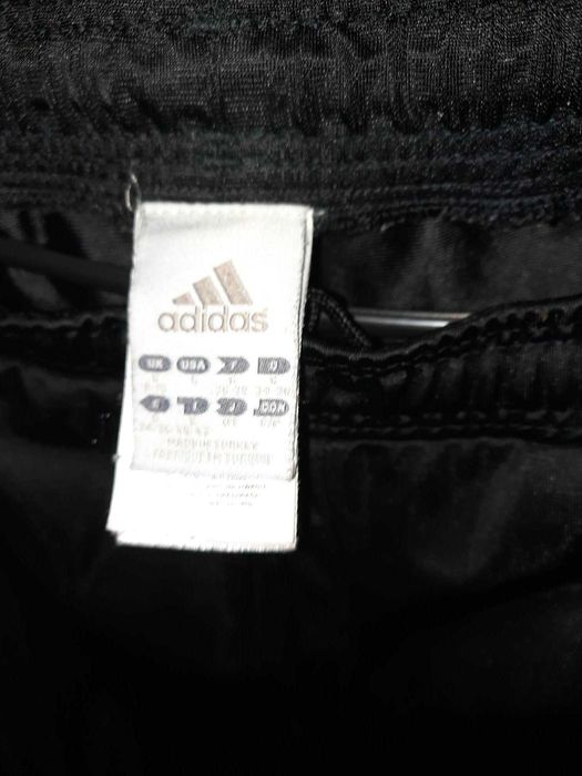Дамски екеп Адидас ОРИГИНАЛЕН