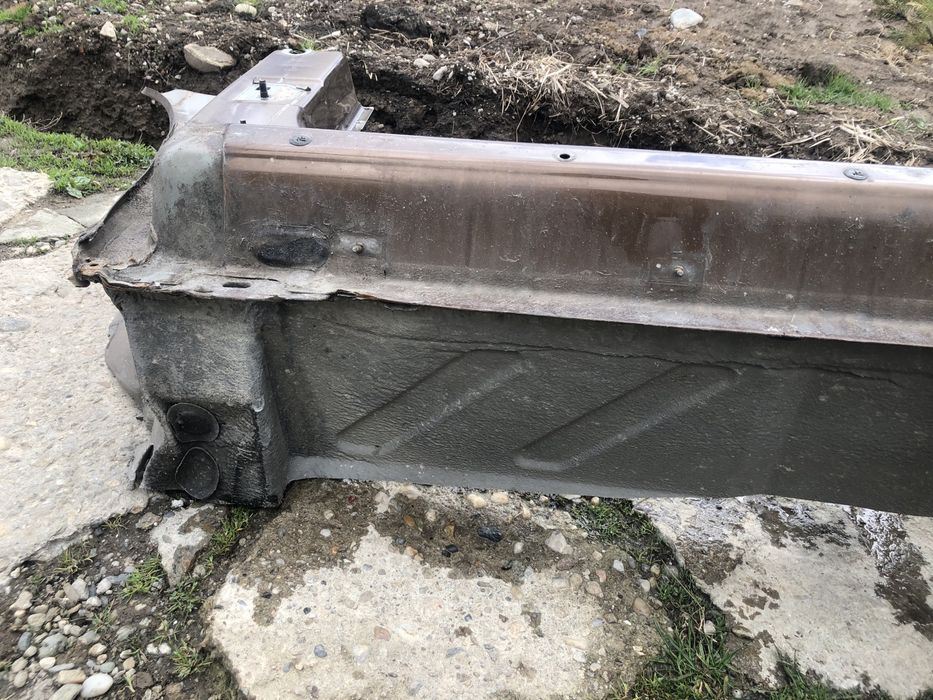 Vand praguri stanga/dreapta Dacia Duster/2010/2018-