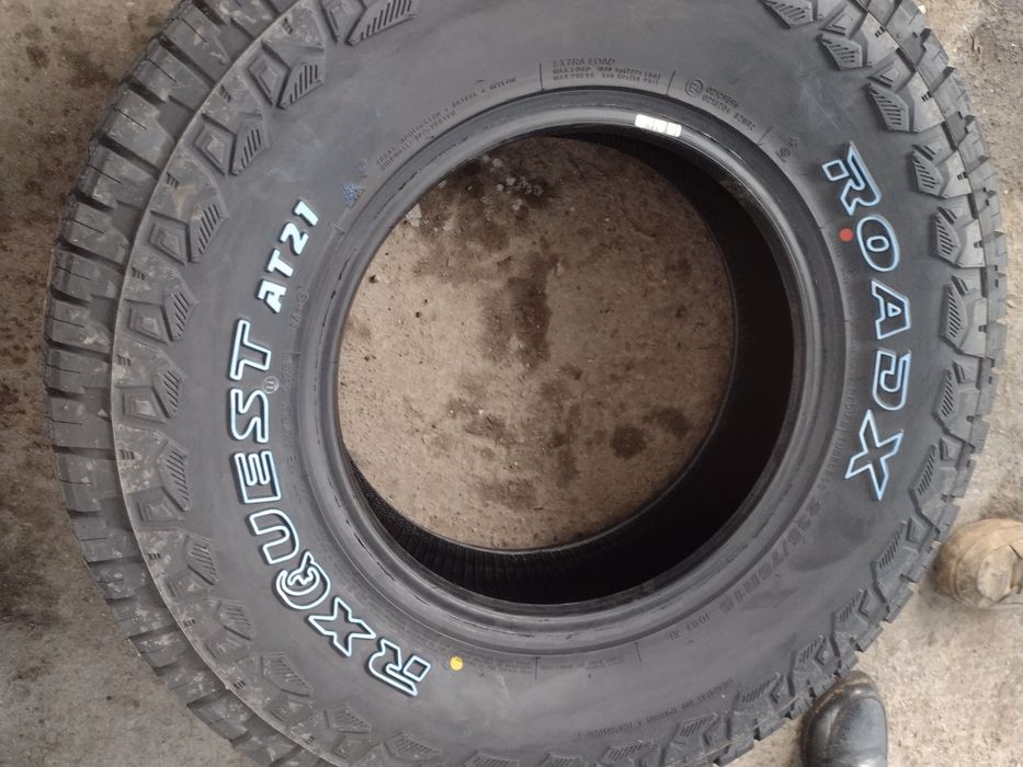 Нови 235/75/15 Roadx AT21 XL dot0625