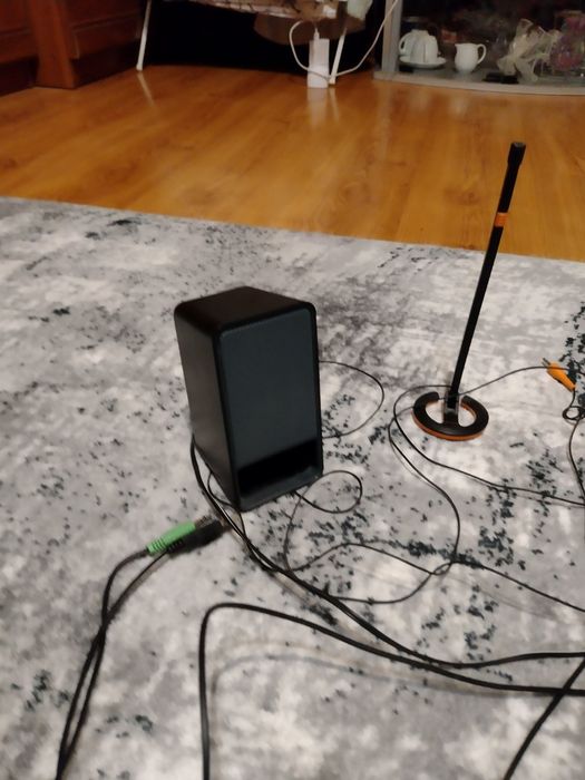 Монитор PHILIPS в комплект