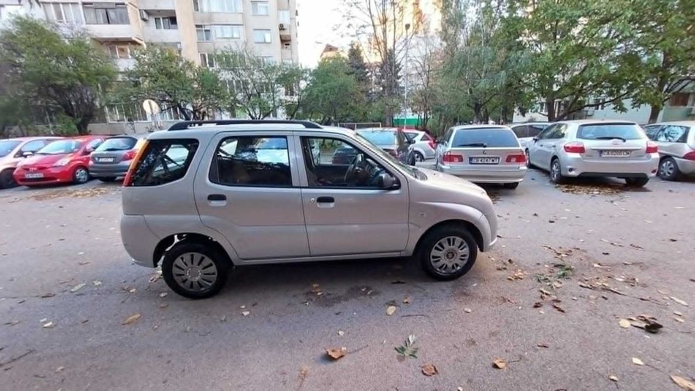 Сузуки Игнис 2006