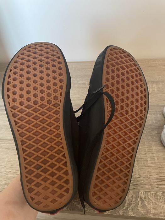 Обувки Vans off the wall