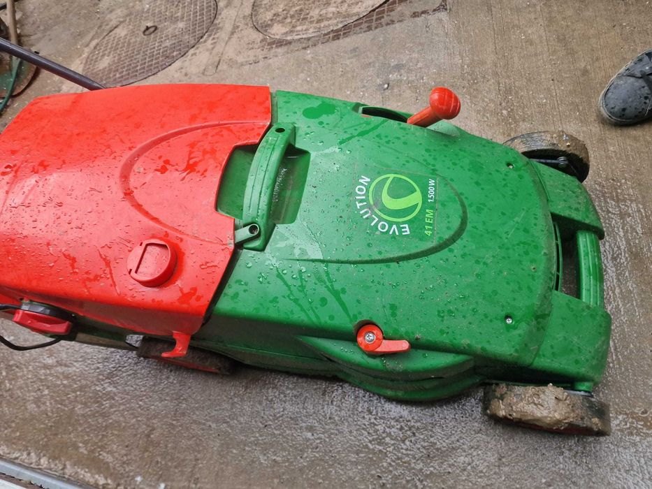 Masina de tuns iarba BRILL ELECTRICA cu COS Stare perfecta