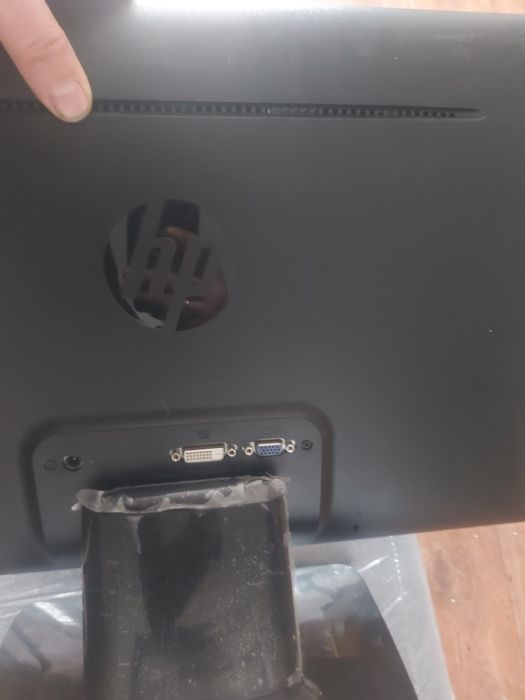 Монитор в хорошем состоянии