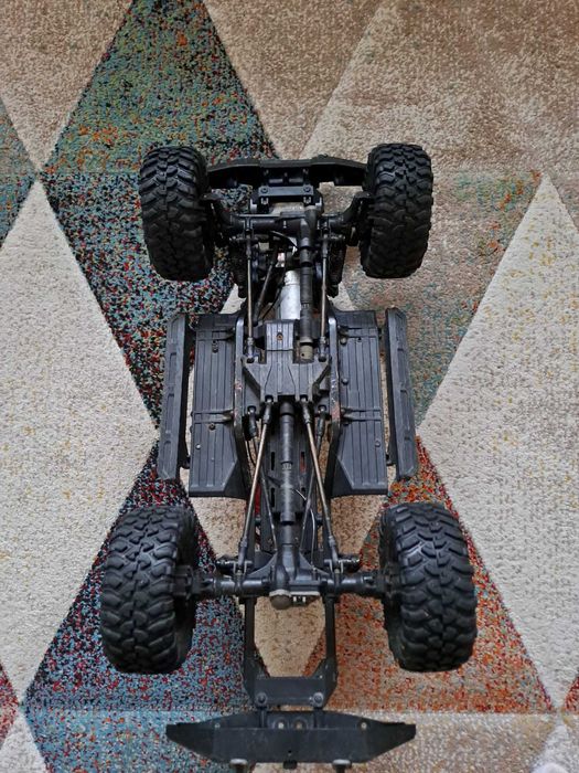 RC модел Traxxas trx 4 Defender 1/10