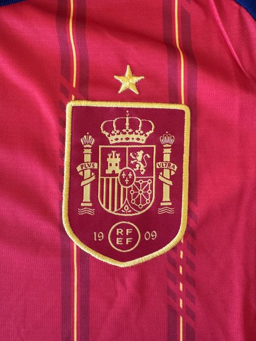 Ispaniya futbol forma