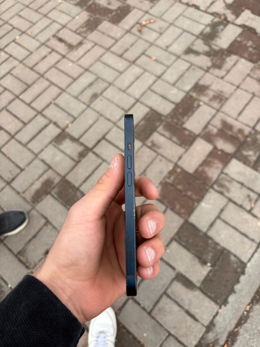 iPhone 13 / Айфон 13
