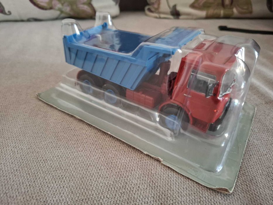 Macheta Roman Diesel scara 1/43