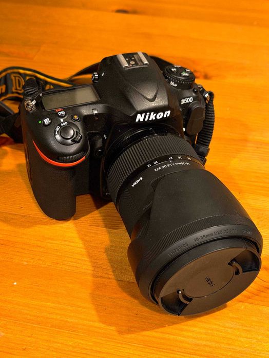 Echipament foto Nikon D500
