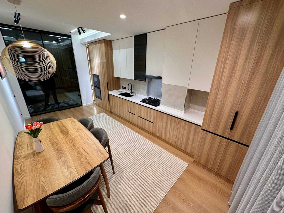 Продаётся квартира ЖК Yakkasaroy City mall