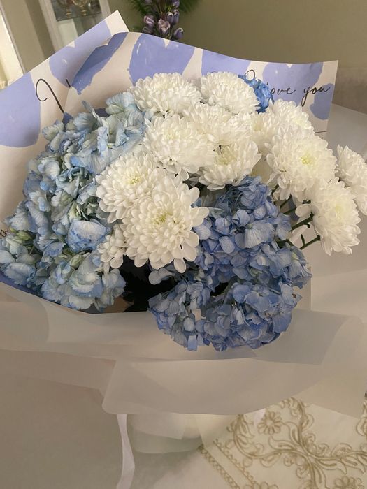 Цветы Роза розы Гулдер