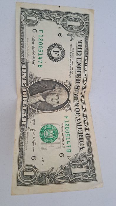 Деньги    в коллекцию.