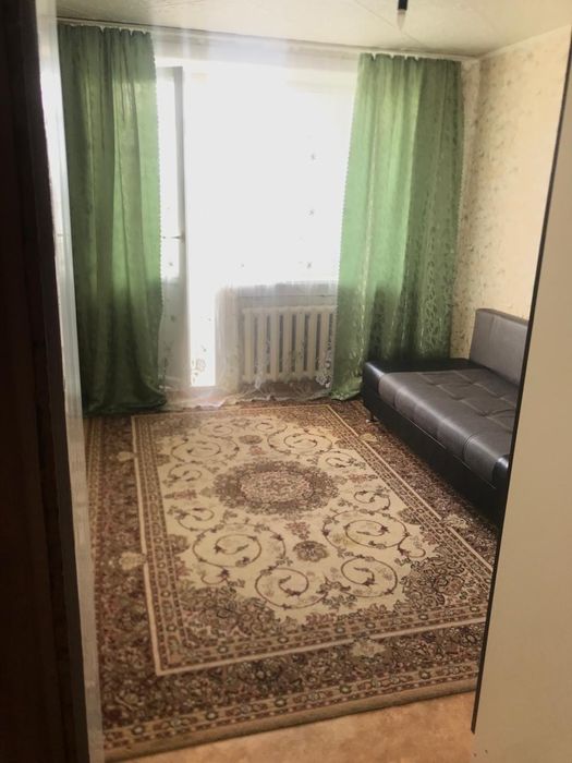 Продам двух комнатную квартиру