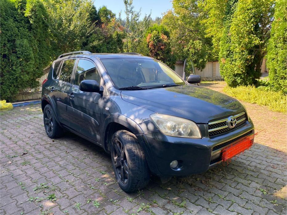 Vand Toyota RAV4 in perfecta stare de functionare