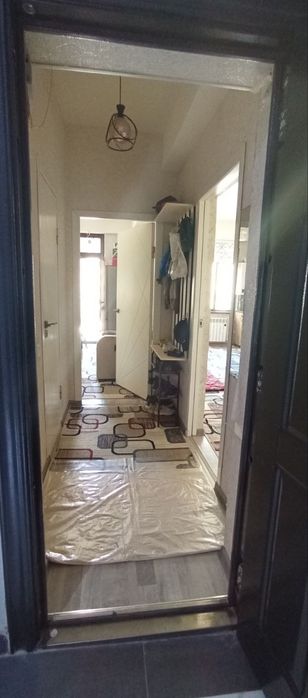 Navoiy Shahar Guzlor uyi bor sotiladigan