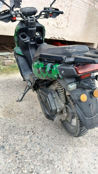 Tank 2 sotiladi obmen bor