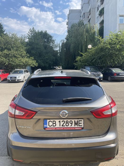 Nissan Qashqai 1.6 dCi Premium - Пълна сервизна история