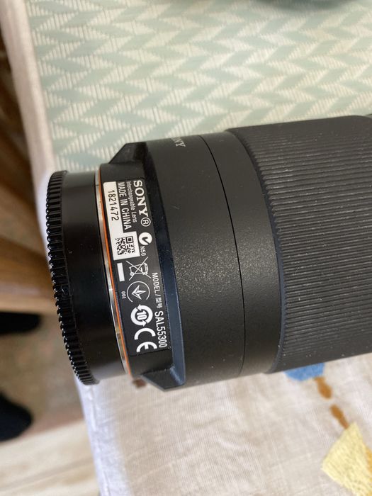 obiectiv Sony 55 - 300 mm