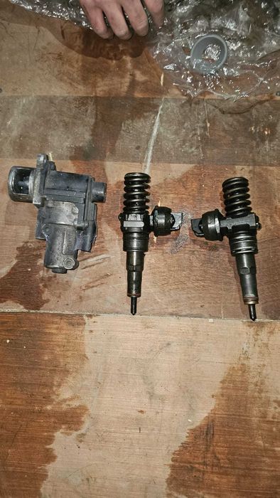 Piese Passat B6, interior, injectoare, egr