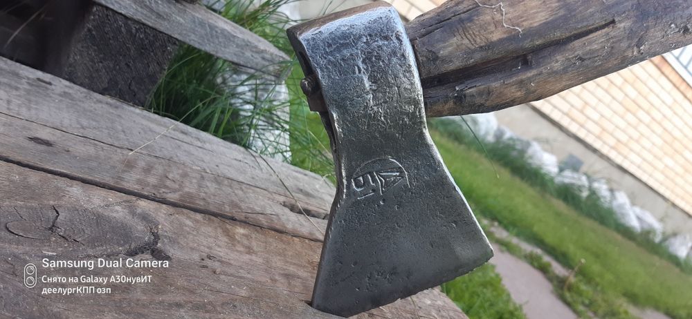 топор коллекционный литой