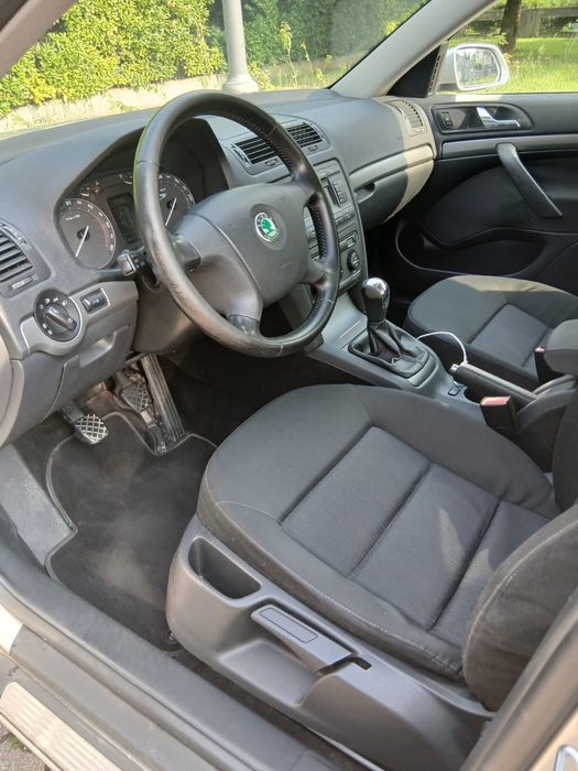 Se vinde Skoda Octavia 2006 1.9tdi 105cp
