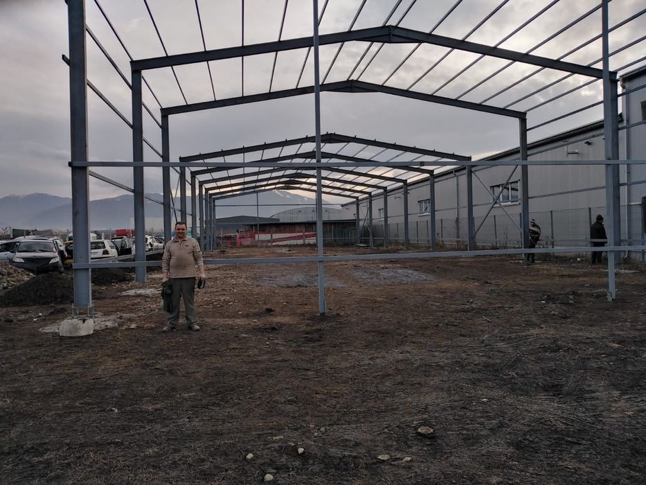 Vand hala metalica 10x20,structura,panouri sandwich si alte dimensiuni
