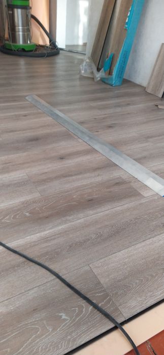 Укладка ламината.