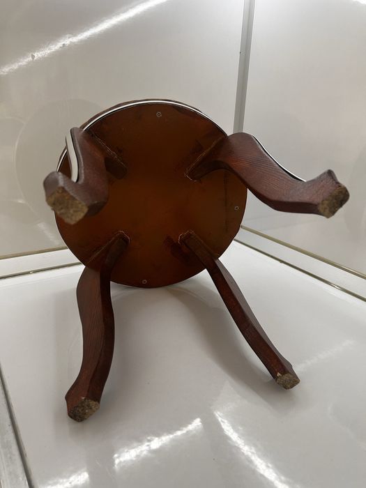 Витиндж табуретка