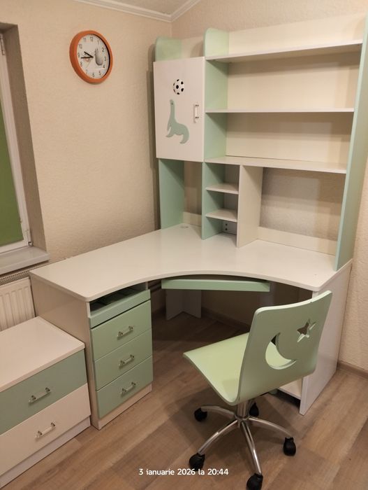 Vând mobila dormitor pentru copii