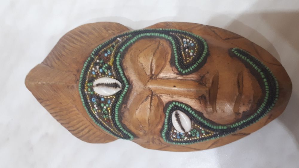 Маска из африки