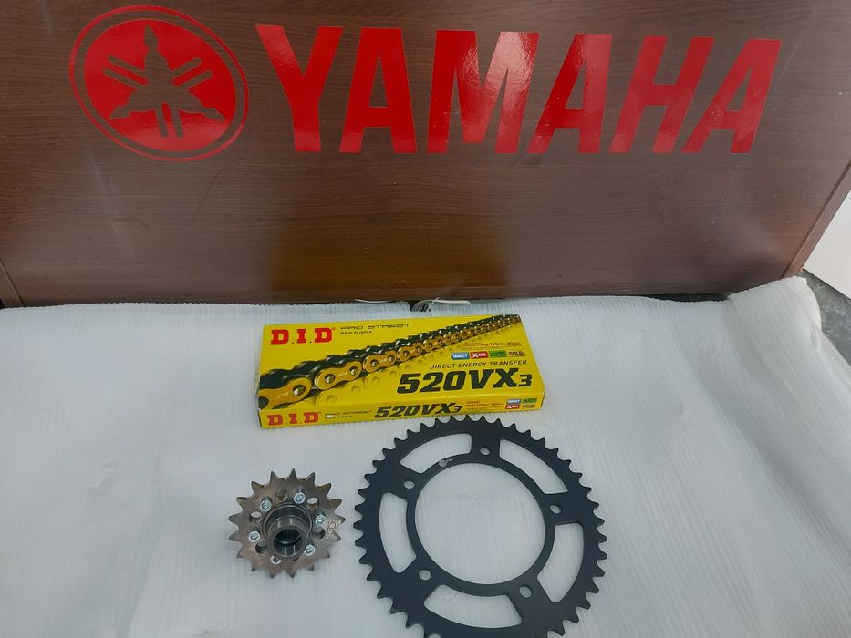 Пиньони и верига за T-max530 (2012-2016)