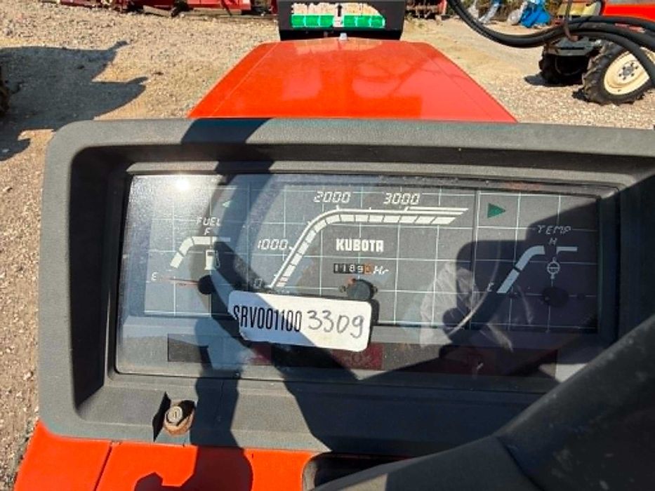 Мини челен товарач KUBOTA B1-15 4x4