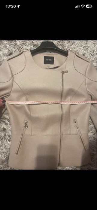 Geaca originala Guess