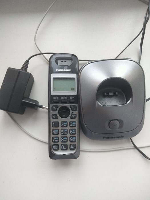 Радиотелефон Panasonic KX-TG2511CAM