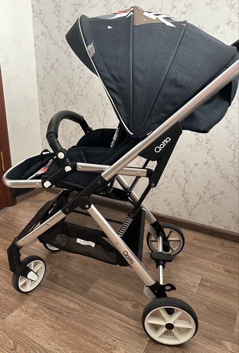 Детская прогулочная коляска