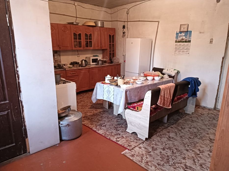 Продается дом в пригороде