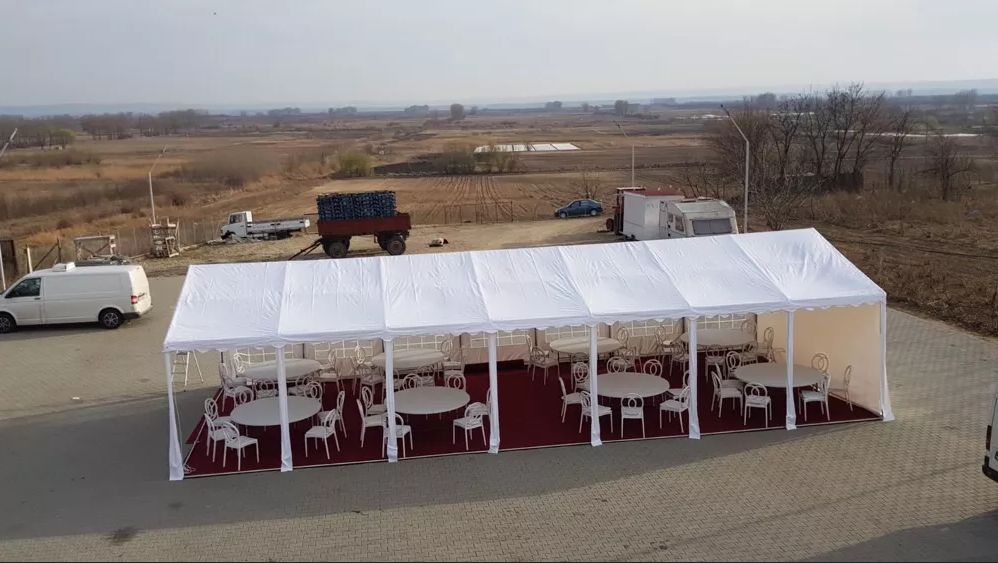 Inchiriez Cort /Masa /Scaun/Mobilier/Bar/Prezidiu/Lumini/Nunta/Botez