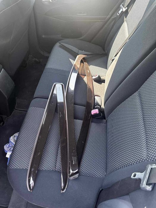 НА части: Toyota Auris 1.6 VVT-i, 132 к.с.  2011 г