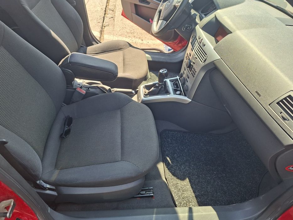 OPEL Astra 2012 — imagine 5