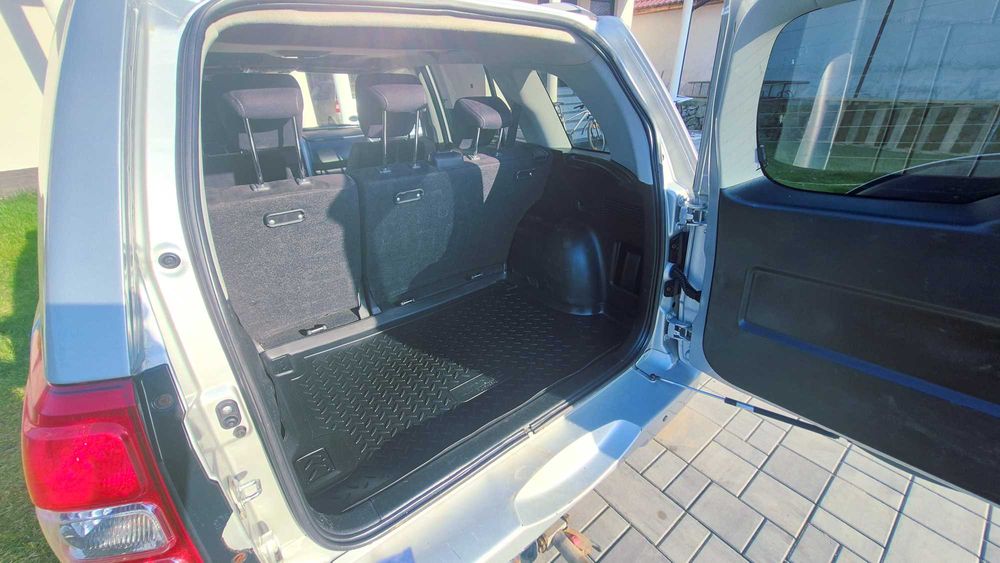 Suzuki Grand Vitara 1.9 ddis, 2009, 4x4 cu reductor mic/mare