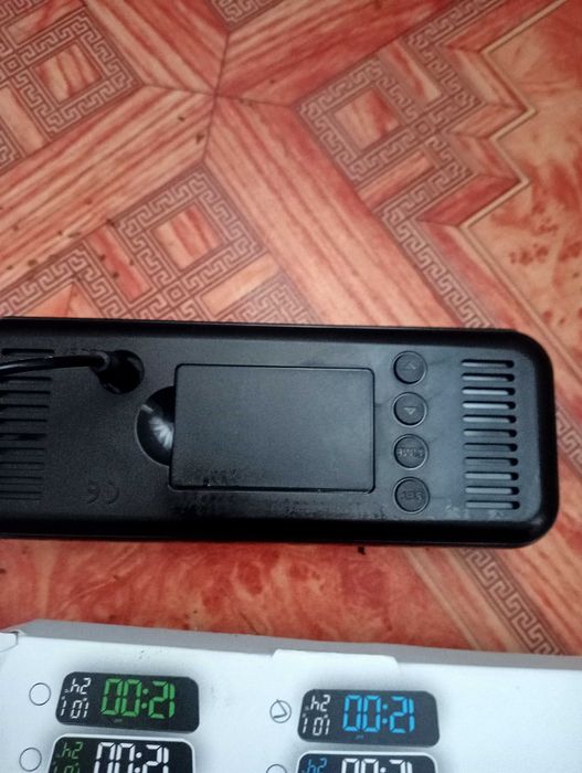 Электронные часы