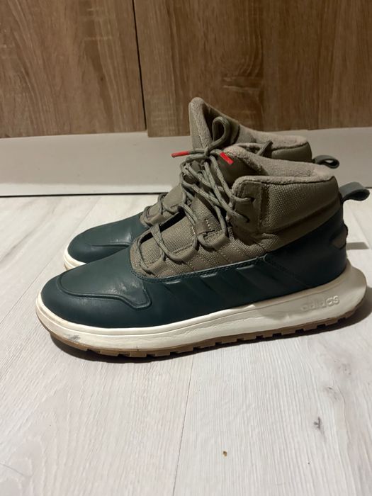 Маратонки Adidas Traxion