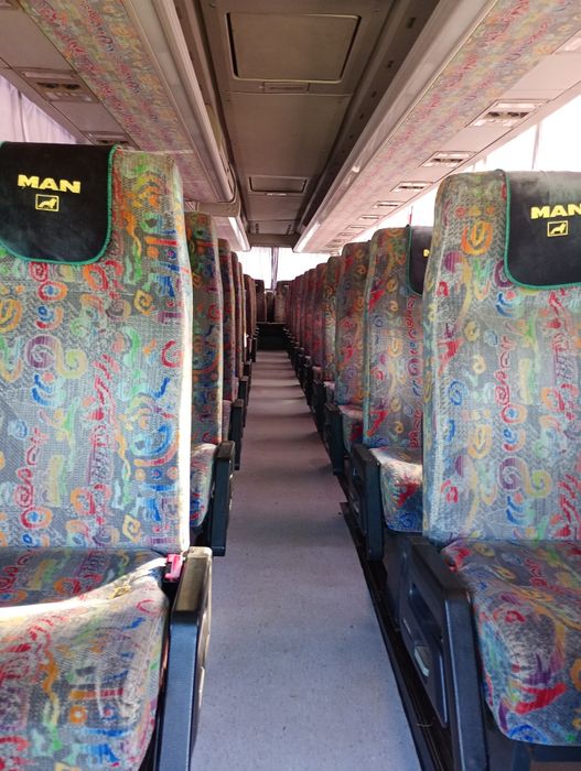 Vând Autocare / autobuze Volvo și Man