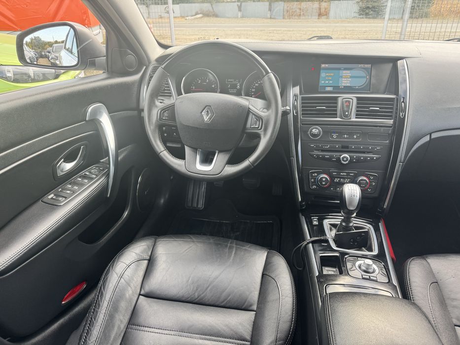 Renault Latitude Initiale Paris 20 DCI 150 CP Navi Camera Piele Memorie Scaune Posibilitate Rate Buy Back