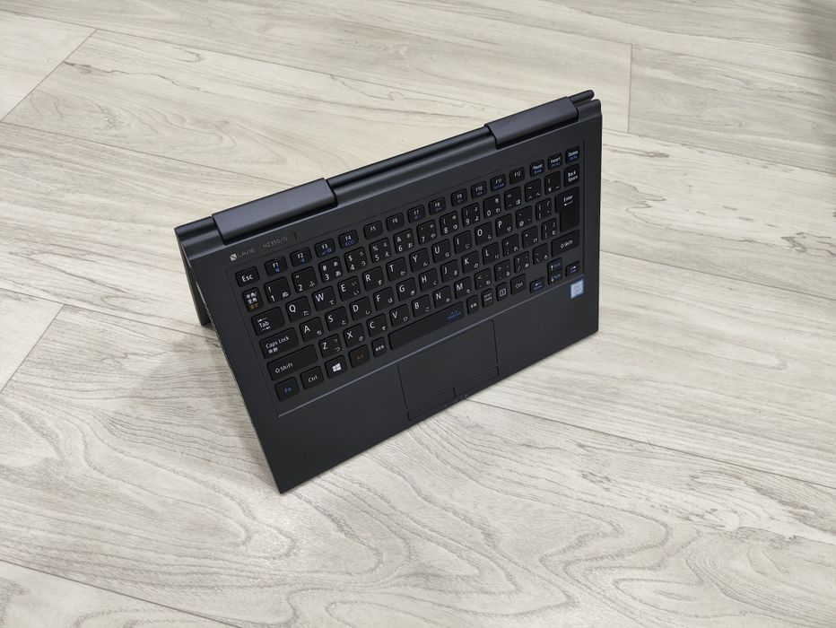 Сенсорный Ультрабук Nec X360