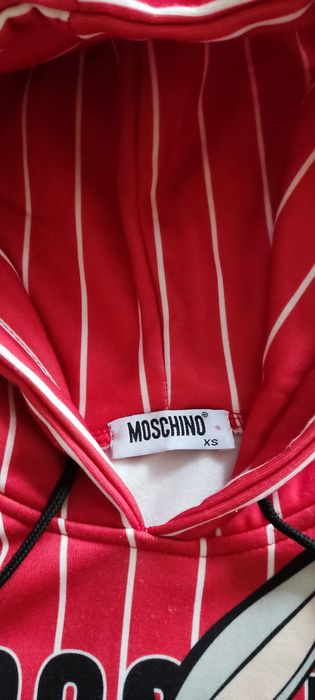 Худи Love Moschino