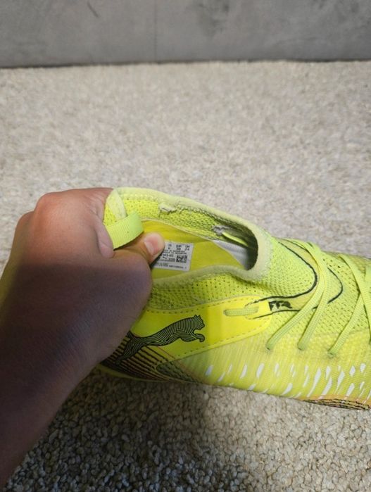 Ghete fotbal Puma Future 8 Match FG/AG – Galben Neon (Mărimea 38)-originale