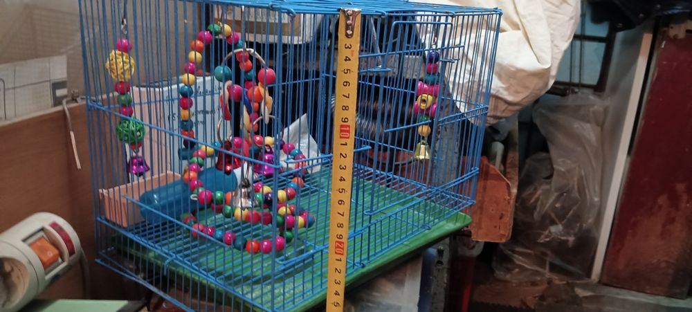 Продам клетку для попугая